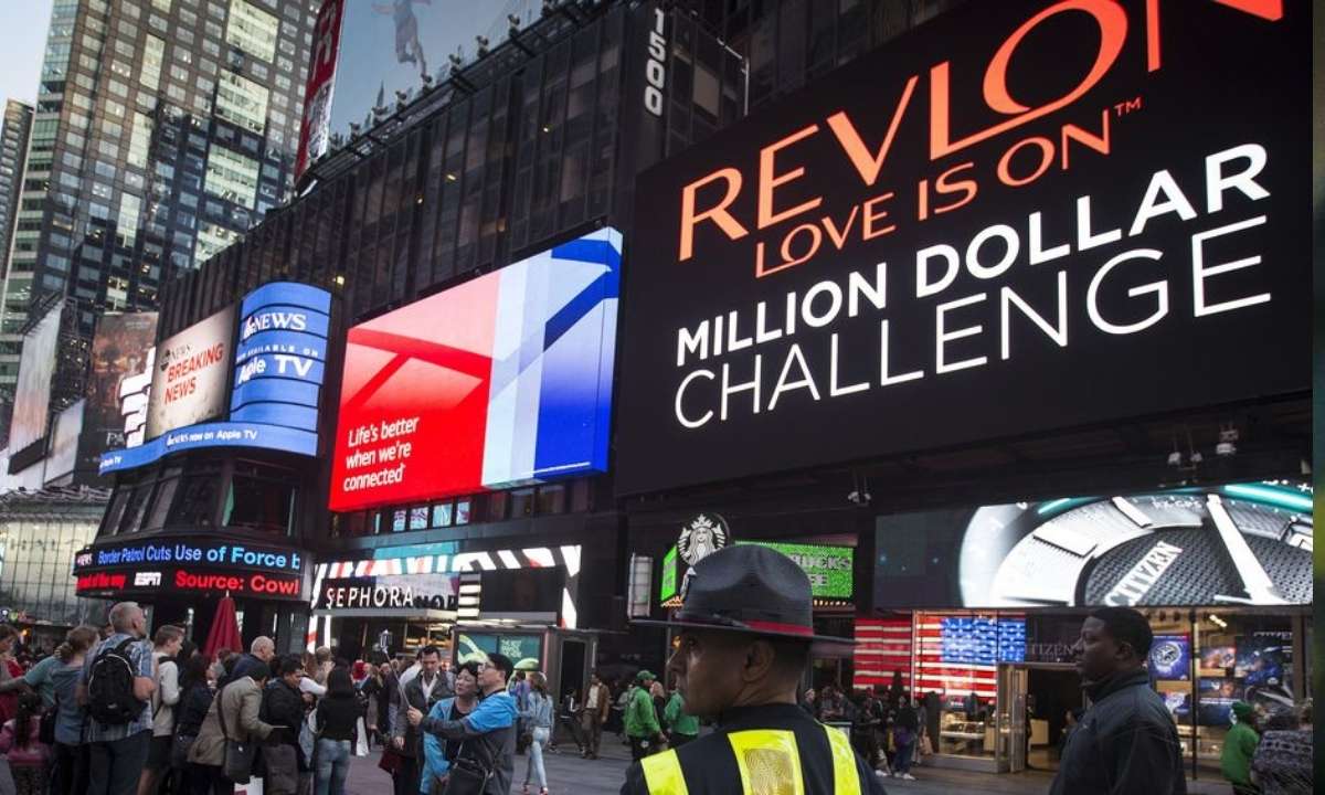 Revlon files bankruptcy