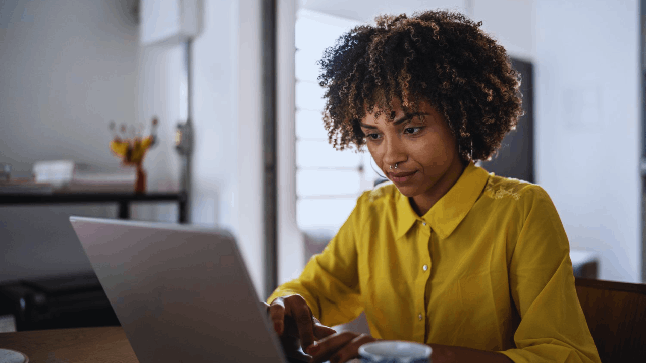 How to Land an IT Job Online: A Comprehensive Guide